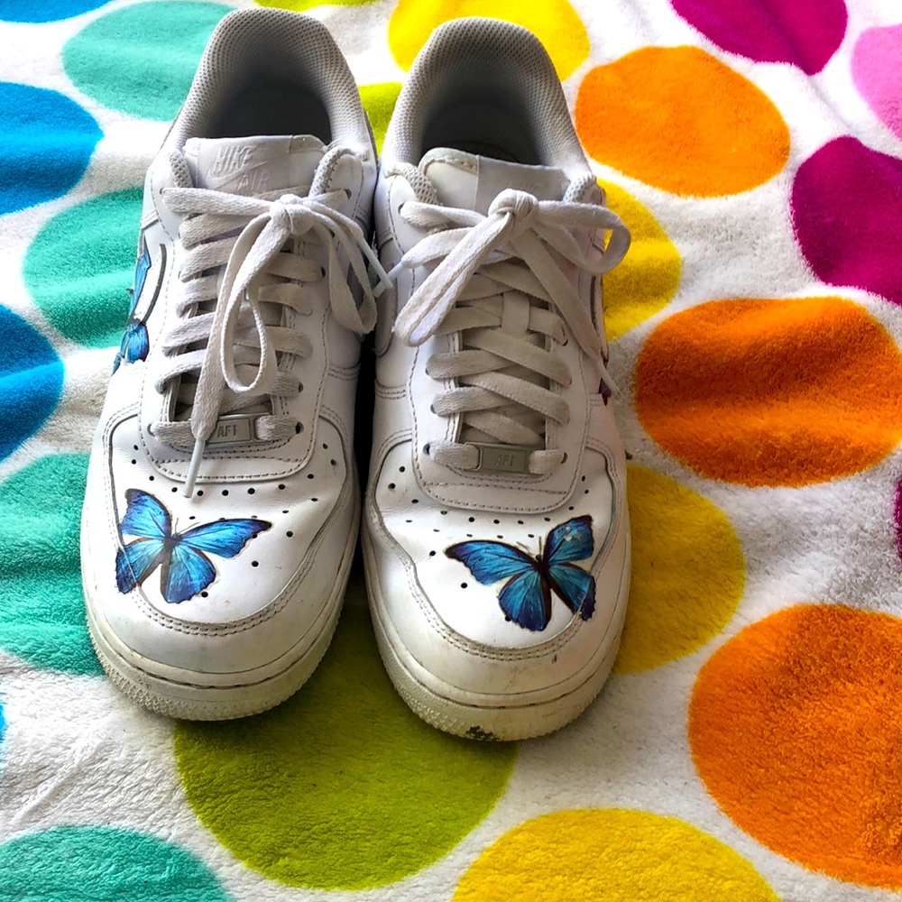 I am selling these white Air Force ones with blue butterflies on them!🦋